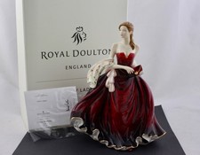 ROYAL DOULTON HAPPY BIRTHDAY