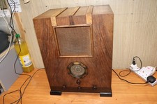 Defiant MSH 902  vintage wood