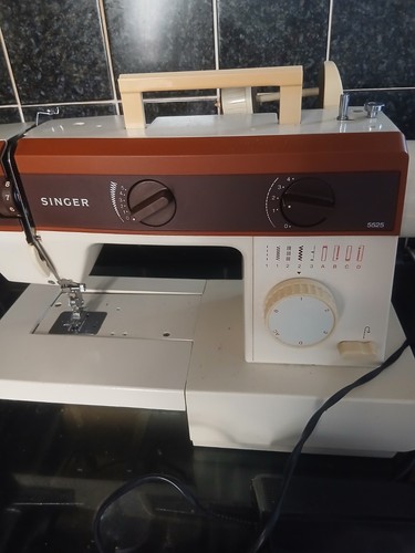 Vintage singer 5525 - singer,
