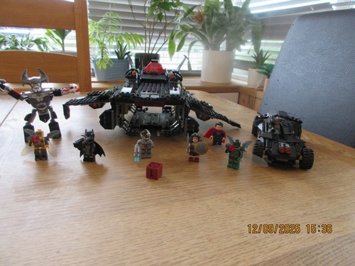Lego super heroes flying - super,
