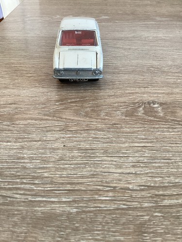 Dinky ford cortina mk2 - ford,