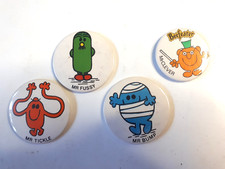 Men badges pins fuss bump - men,