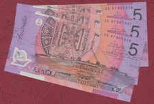 AUSTRALIAN BANKNOTE $5 Five