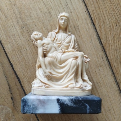 Michelangelo pieta vintage - michelangelo's,