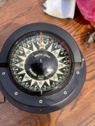 Steering helm compass - /,