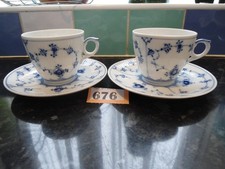 2 x Tea Cups & Saucers - Royal