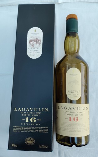 Lagavulin aged years - 16, islay