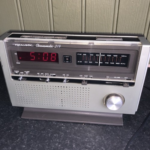 Vintage realistic chronomatic - realistic,