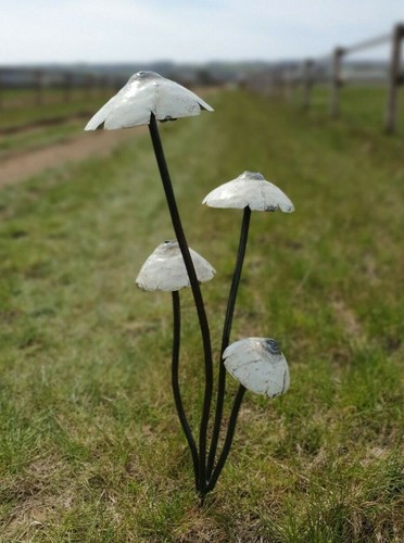Metal mushroom garden - metal, ornament