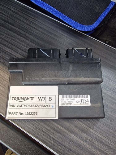 Triumph street triple ecu - street,