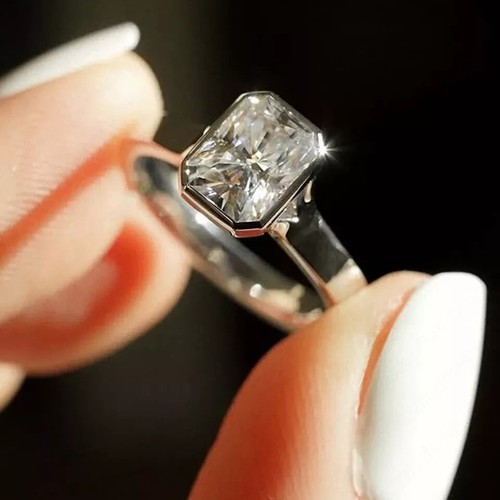 9x7 radiant cut moissanite - mm,