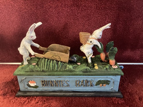 Vintage mechanical cast - vintage, iron