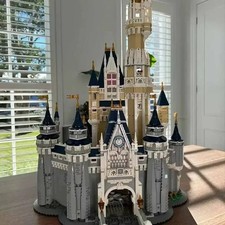 The Disney Castle (71040)