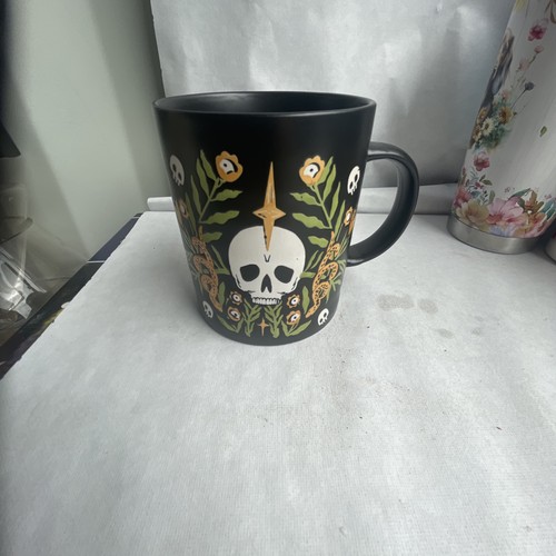Tkmaxx halloween skull plant - skull,
