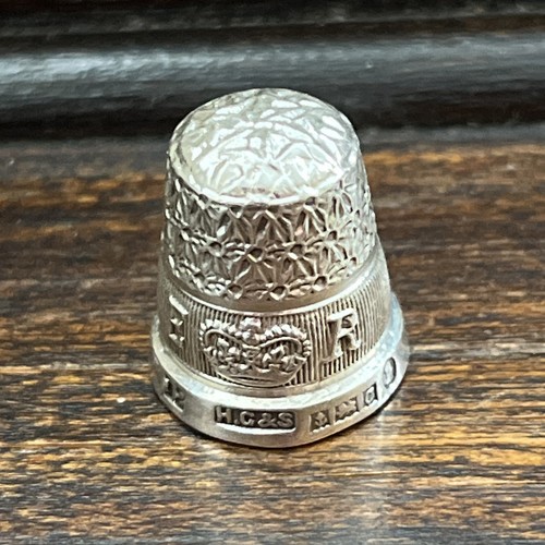 Solid silver qeii - solid,