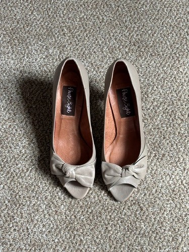 Phase eight taupe peep toe - phase,