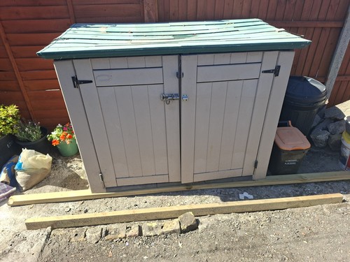 Keter large storage shed - xl,
