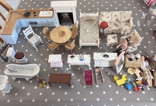 Dolls furniture bundle - dolls, 1/12