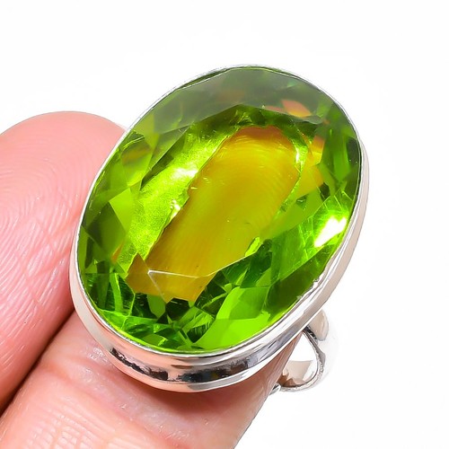 Faceted peridot oval shape - faceted,