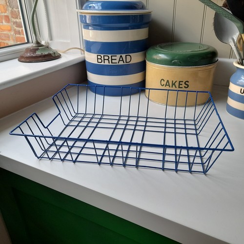 Blue wire letter - tray, retro