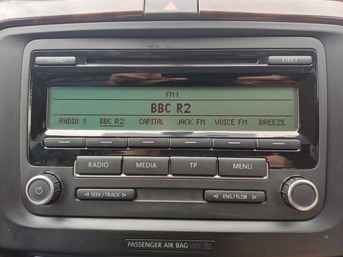 Volkswagen rcd310 radio - volkswagen,