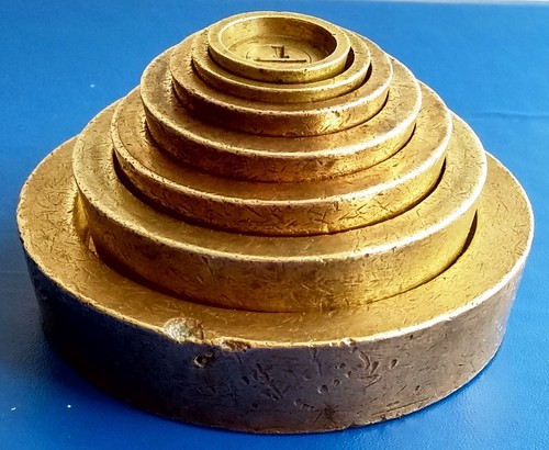 Brass nesting scale weights - 7,