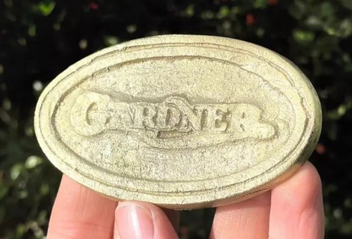 Gardner engine brass - brass, badge