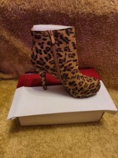 Womens Leopard Print Heeled