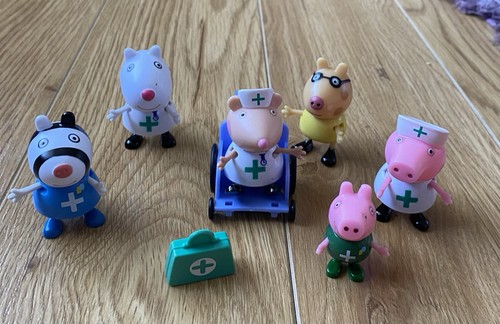 Peppa pig doctors and nurses - peppa,