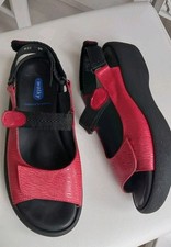 WOLKY jewel red leather