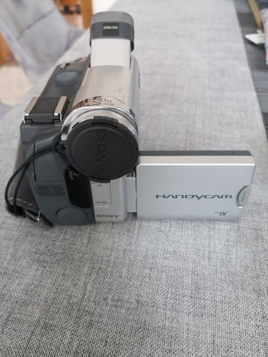 Sony mini handycam - dv,