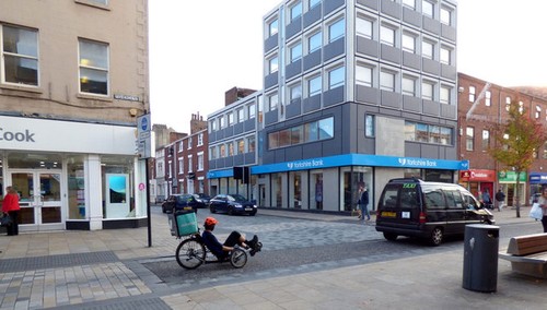 Photo 6x4 recumbent deliveroo - photo,