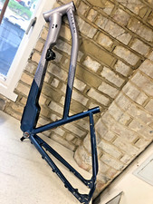 Raleigh Array Electric Bike Frame Size M - some scratches to frame