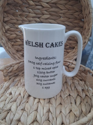Hand painted bone china welsh - hand,