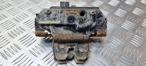 Opel vectra 2004 tailgate - 2004,