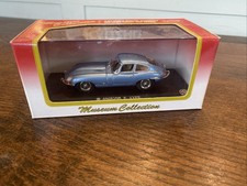 KYOSHO 1:43 JAGUAR E-TYPE