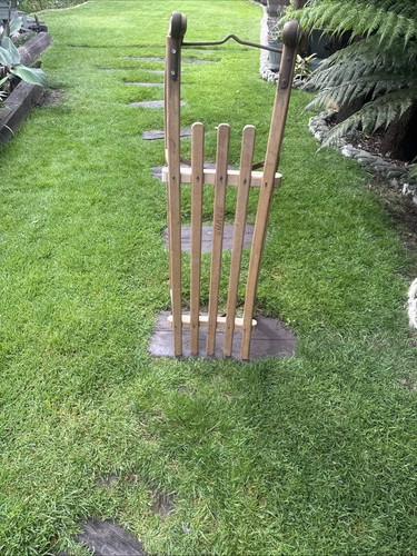 Vintage wooden davos sledge - wooden,