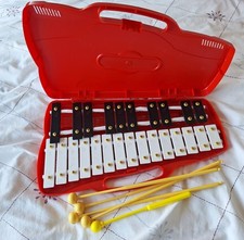 T and W Glockenspiel