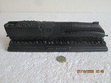 CLASSIQUE   MADE FROM COAL  4468 MALLARD   TRAIN   see des.