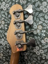 Yamaha BB300 Bass Guitar