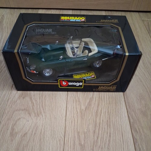 Bburago jaguar cabriolet - ''e'',