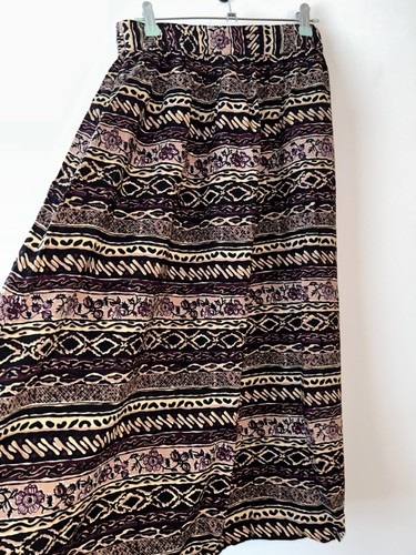Long black floral skirt - floral,