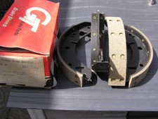 AUSTIN MORRIS, MG - 1100, 1300, KESTREL, AMERICA - Rear Brake Shoes - BB13