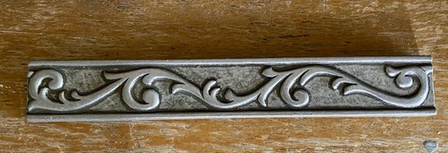 Lot questech 1x8 scroll - of,