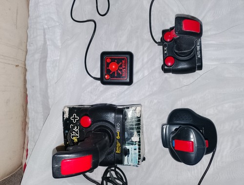 Four joysticks amiga - .,