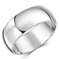 9ct White Gold Ring Court
