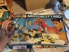 Matchbox Motorcity 620 Boxed