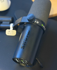 Black Shure Wired Vocal