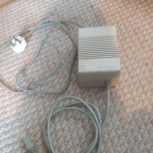 Official commodore amiga power - amiga,