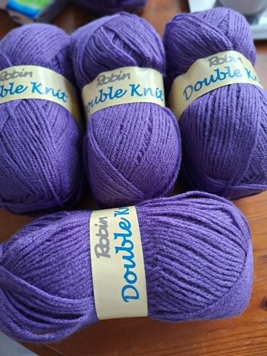 100gm balls robin - 4, x